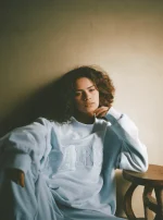 Parke Monochrome Varsity Mockneck Ice (1)